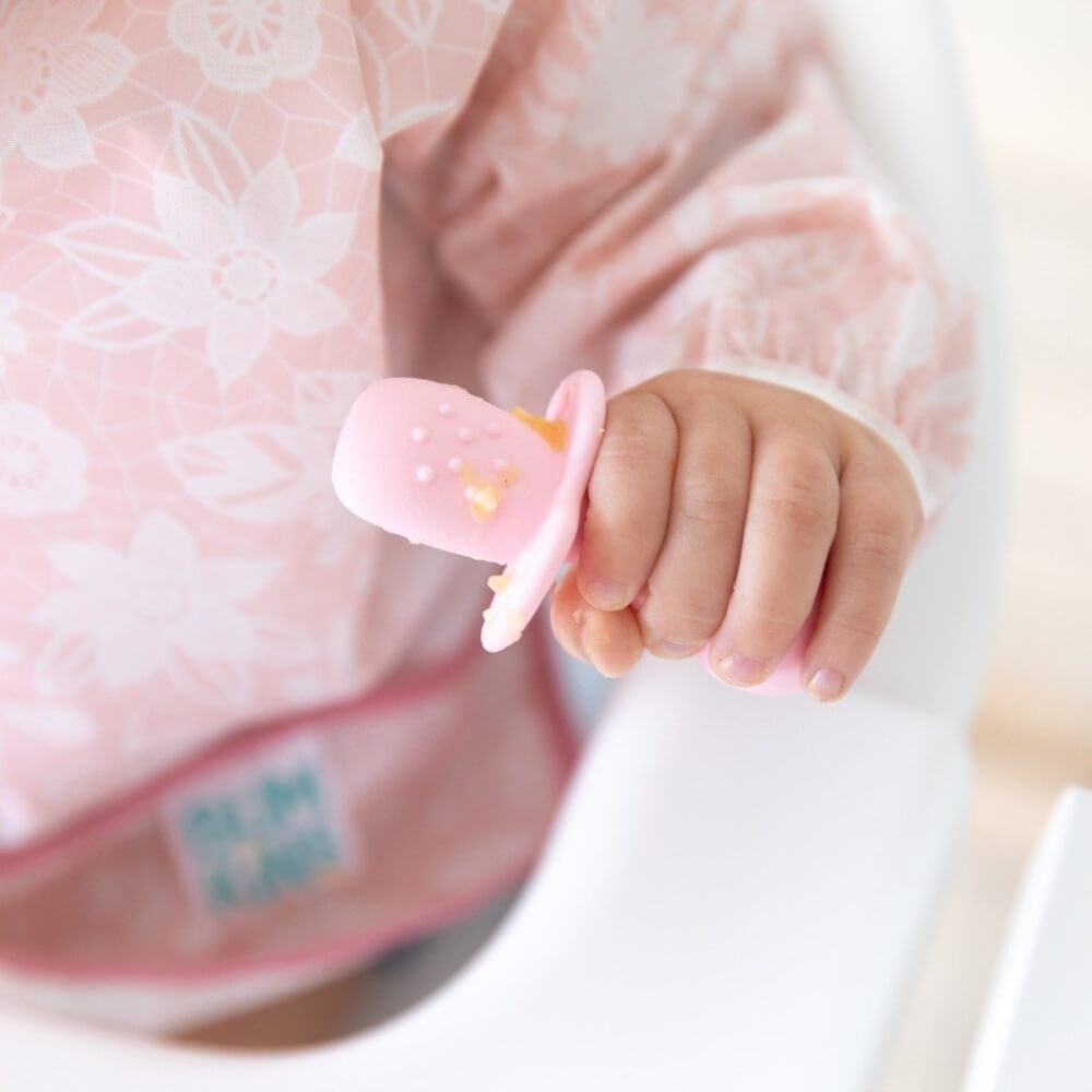 ช้อนส้อมซิลิโคนสำหรับเด็ก  4m+ Bumkins Chewtensils Pink		 		 		